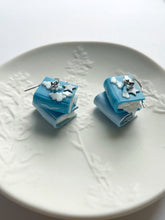 Load image into Gallery viewer, MTO: 1989 Book Stacks