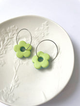 Load image into Gallery viewer, Double Act Flower Hoops
