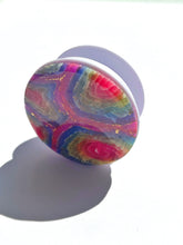 Load image into Gallery viewer, Rainbow Agate Pop Grip
