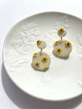 Load image into Gallery viewer, Sunflower Dangles
