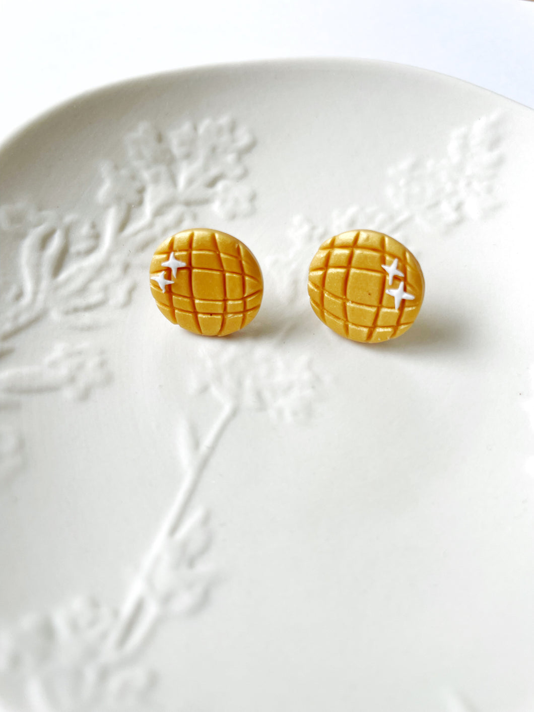 MADE TO ORDER: Fearless Button Studs