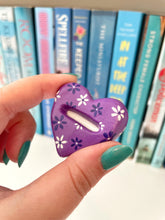 Load image into Gallery viewer, Purple Floral Ring Holder
