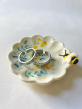 Load image into Gallery viewer, Mini Bee Trinket Dish

