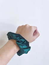 Load image into Gallery viewer, Velvet Scrunchie
