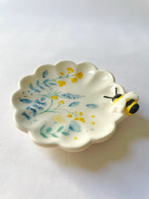 Load image into Gallery viewer, Mini Bee Trinket Dish
